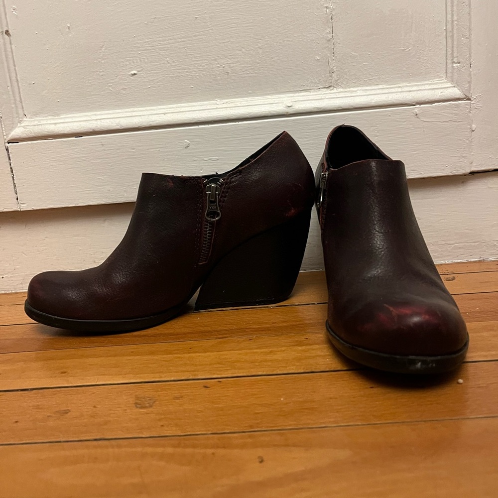 Gorgeous Wedge Booties